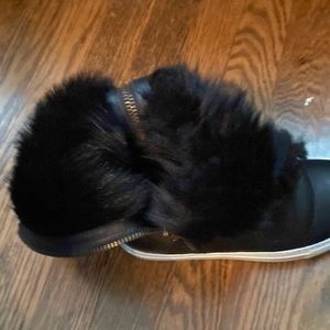 Boemos fur lined leather zip up sneakers